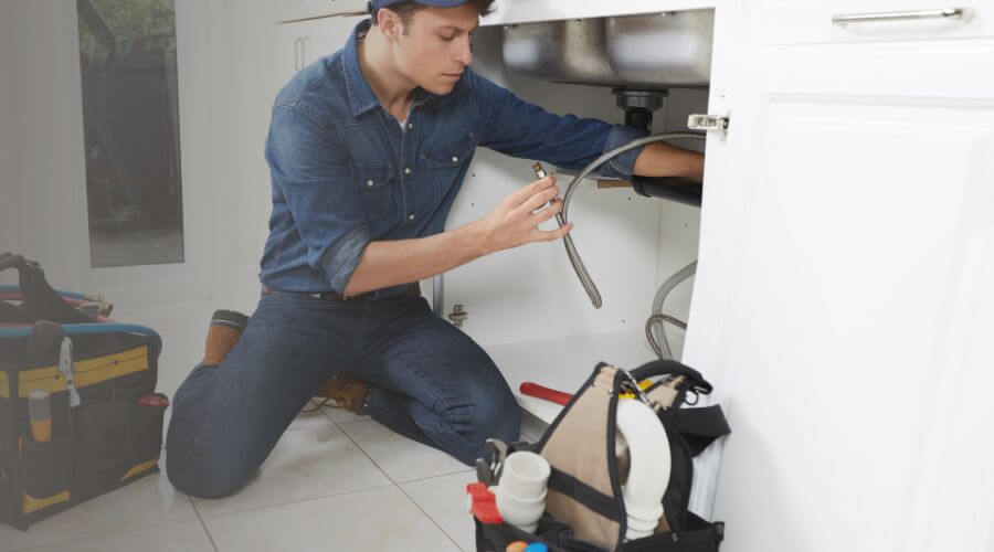 Expert burst pipe repair services in Hingham, MT